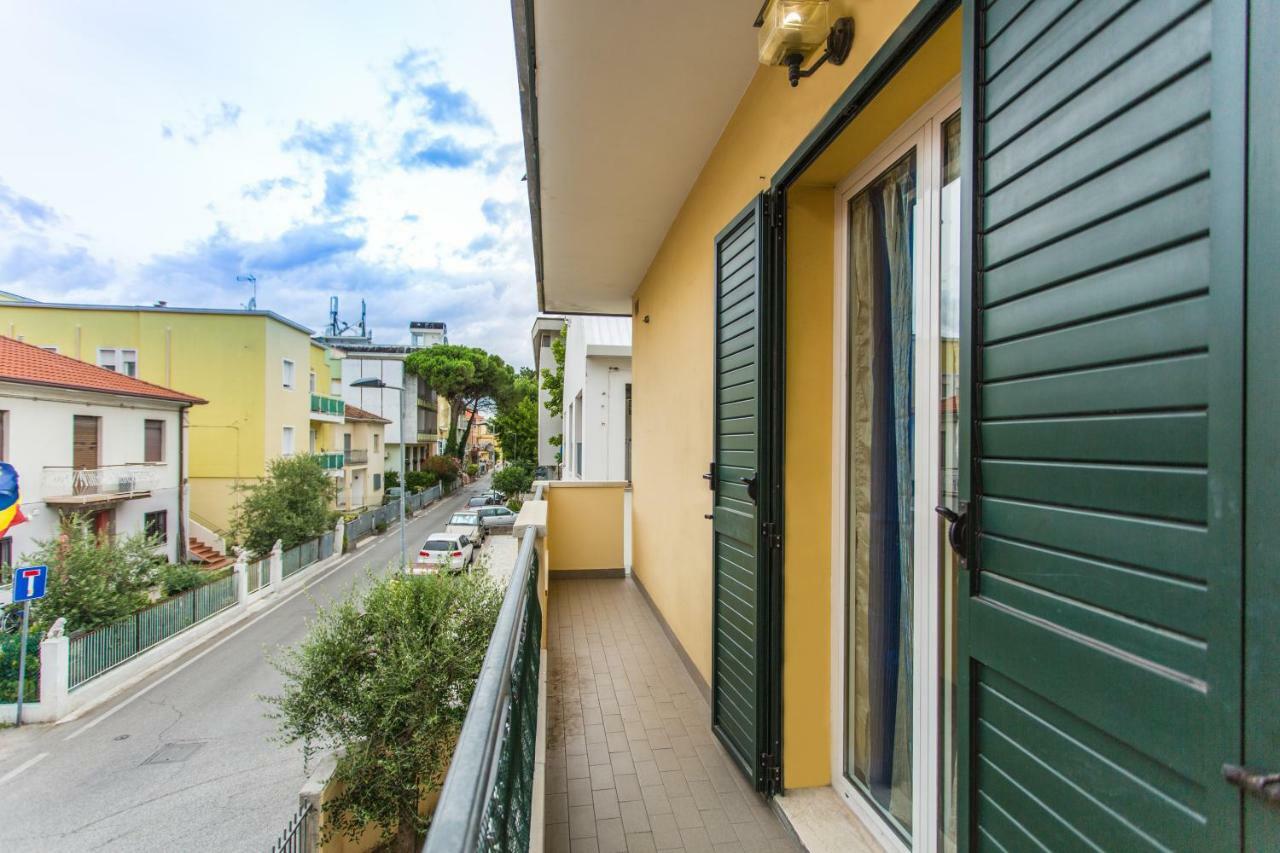 Residence Kimba Rimini Zewnętrze zdjęcie