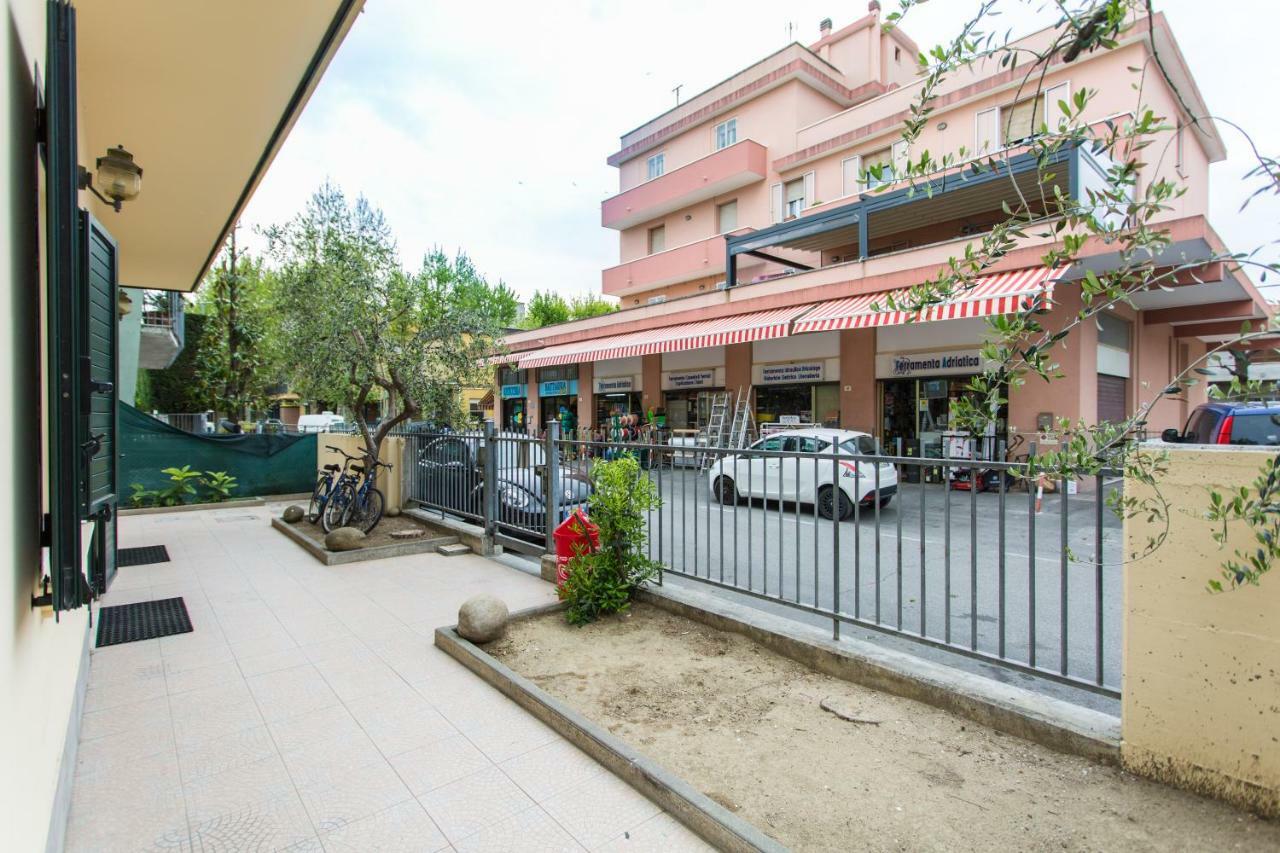 Residence Kimba Rimini Zewnętrze zdjęcie